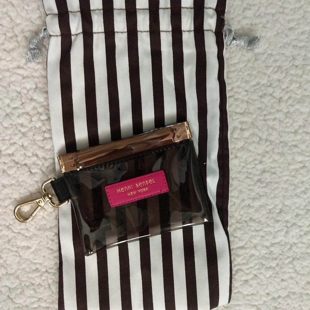 Henri Bendel bag